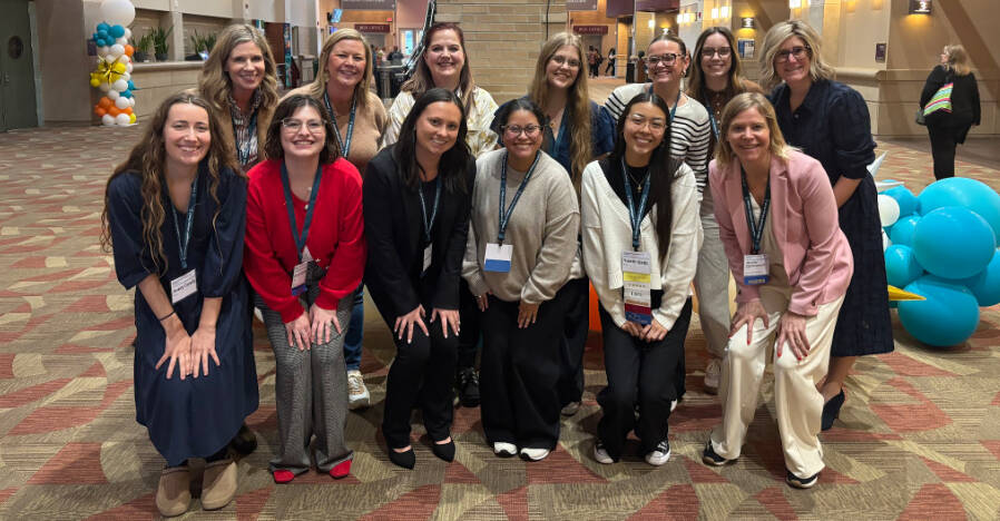 Student group photo of MRA conference attendance